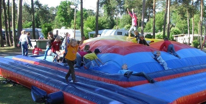 Hüpfburg Air Mountain mieten in Hannover