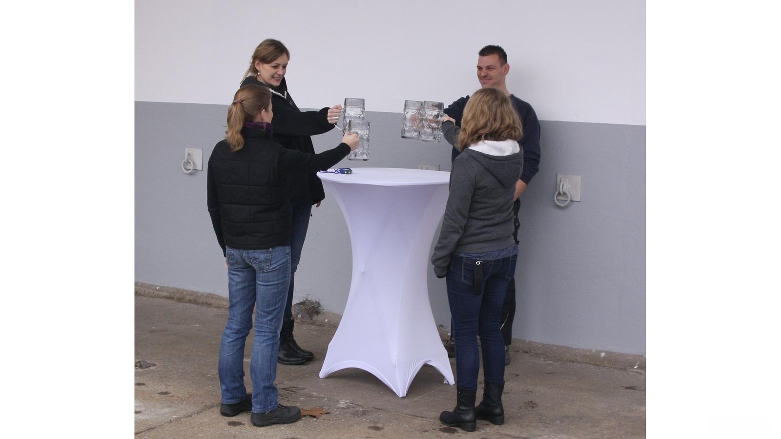 Maßkrugstemmen einfach / Bierkrugstemmen einfach mieten in Hannover