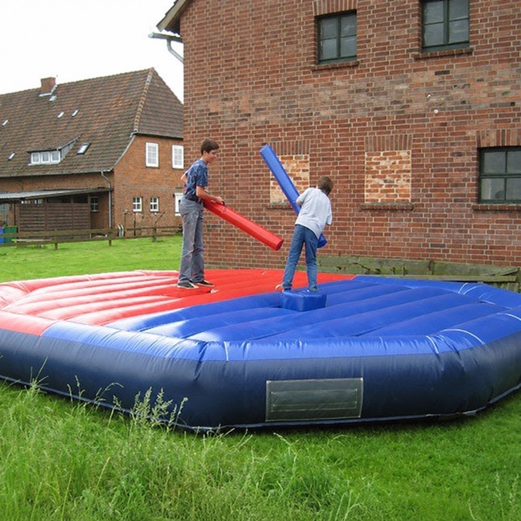 Hüpfburg Gladiator Game mieten in Hannover