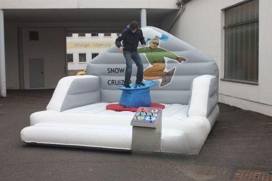 Snowboardsimulator mieten in Böblingen bei unserem Team