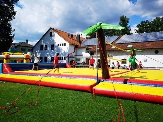 Beachvolleyballfeld mieten in Eibelstadt bei unserem Team