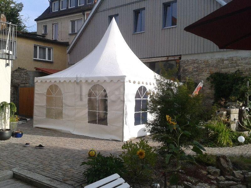 Pagodenzelt 5,00 x 5,00m, weiß, mit Fenstern mieten in Eibelstadt