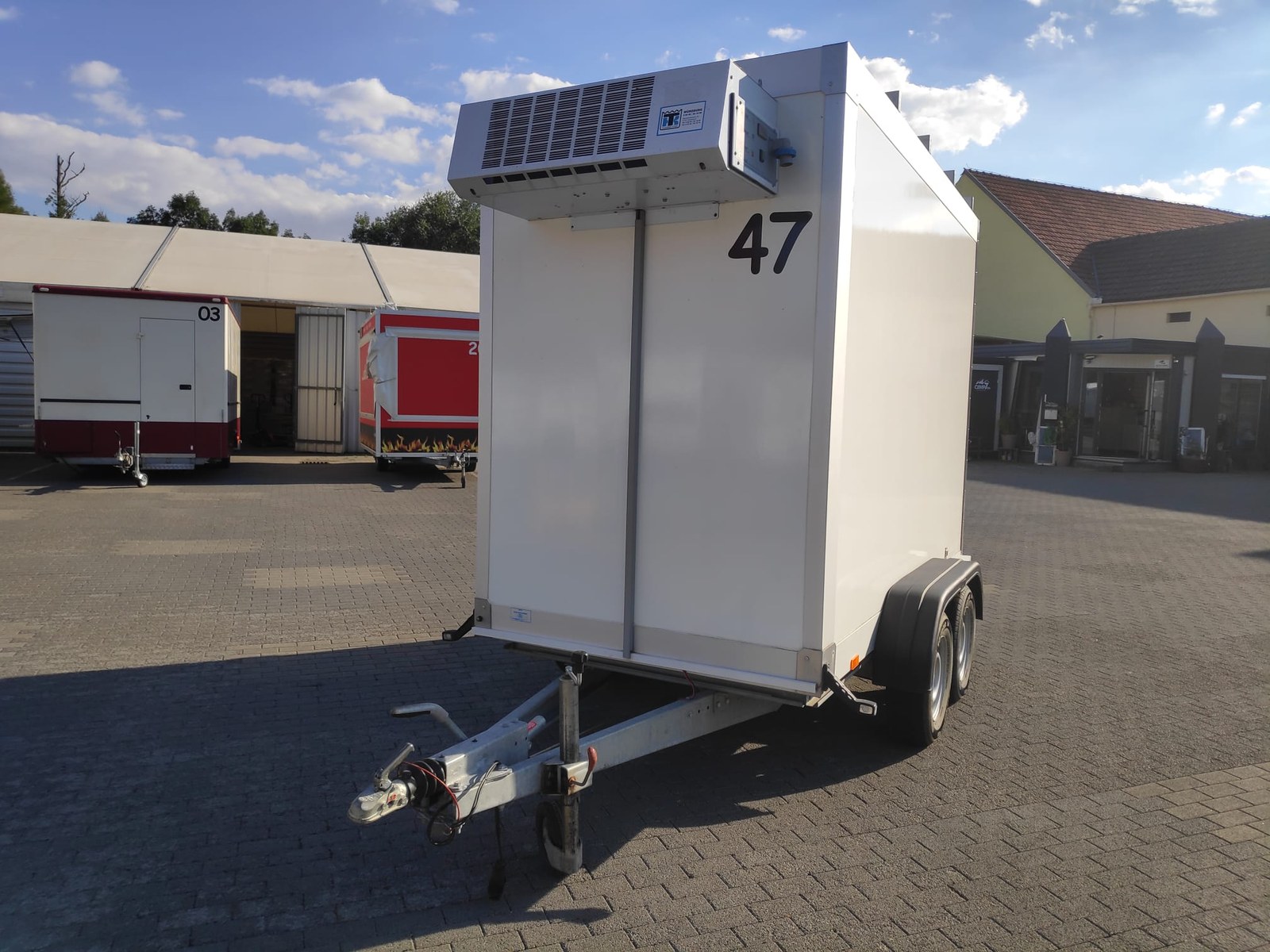 Wagen 47 – Kühlanhänger Rohrbahn mieten in Arnstein