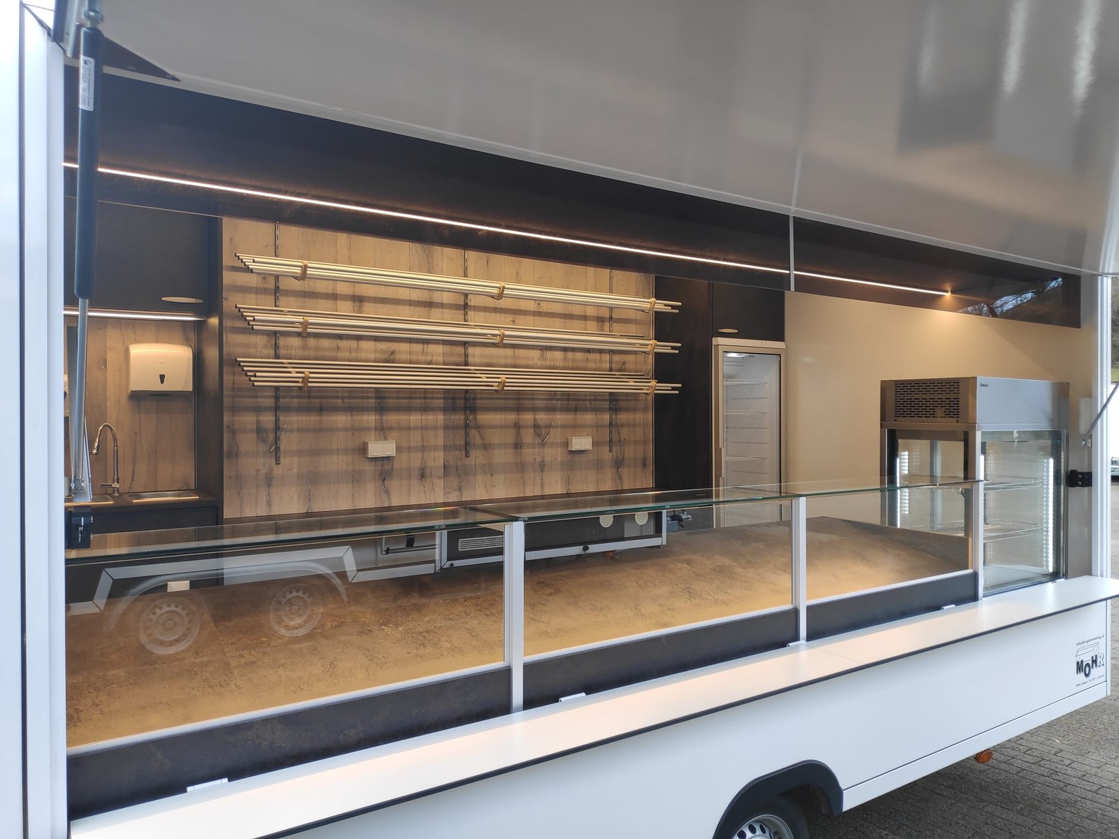 Wagen 27 – Bäckereianhänger mieten in Arnstein – 2