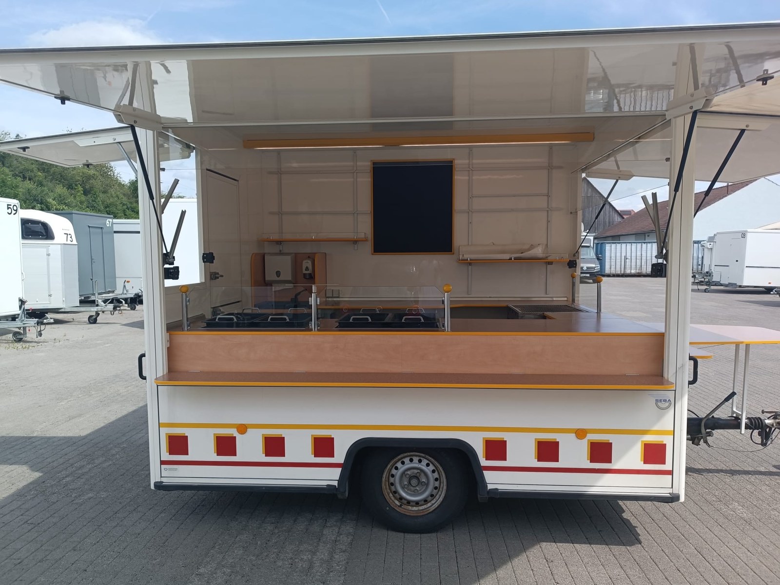 Wagen 56 – Imbisswagen mieten in Arnstein