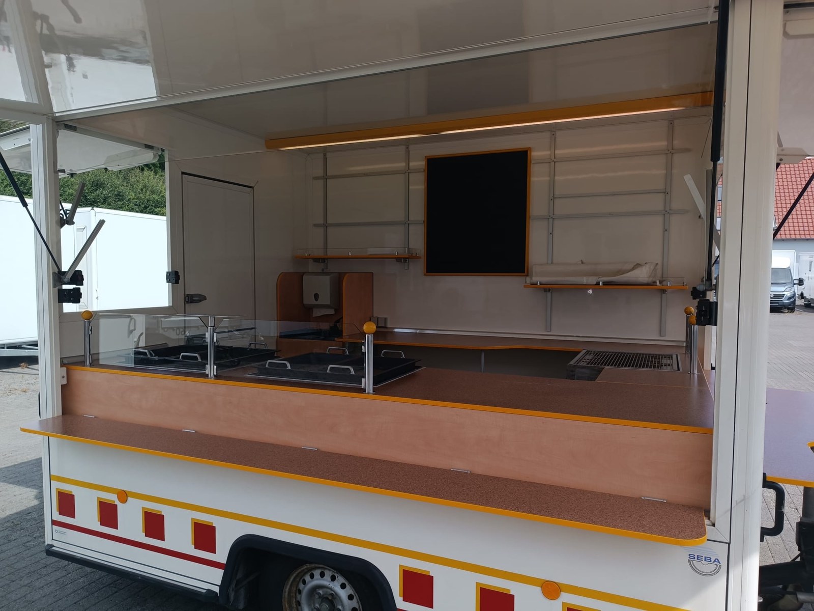 Wagen 56 – Imbisswagen mieten in Arnstein – 2