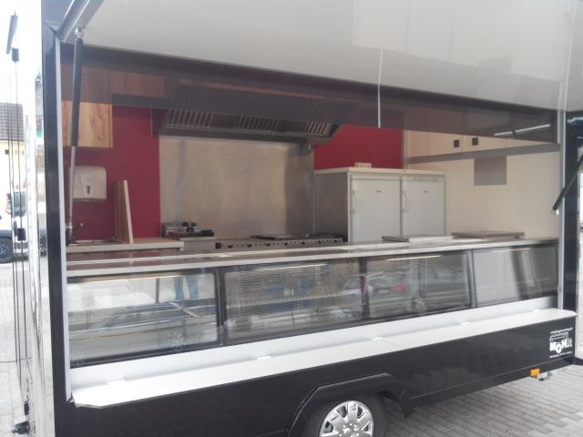 Wagen 9 – Imbisswagen mieten in Arnstein – 2