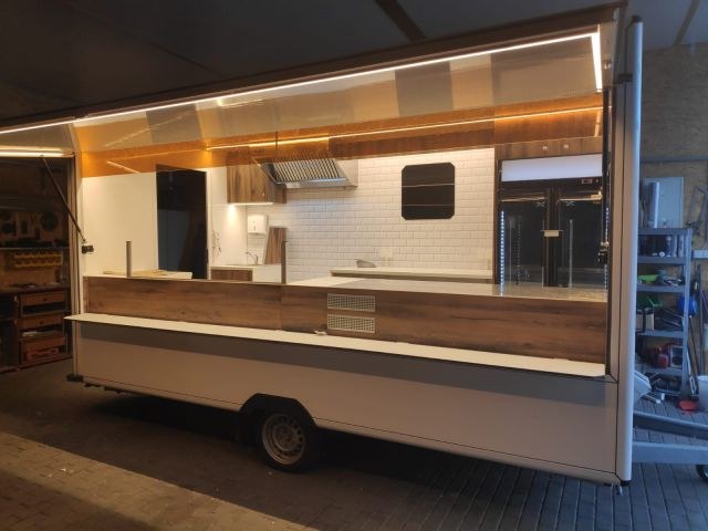 Wagen 63 – Imbisswagen mieten in Arnstein
