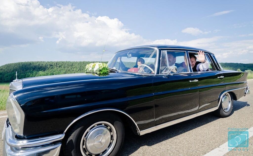 Mercedes 220Sb Oldtimer mit Heckflossen mieten in Nürnberg – 2