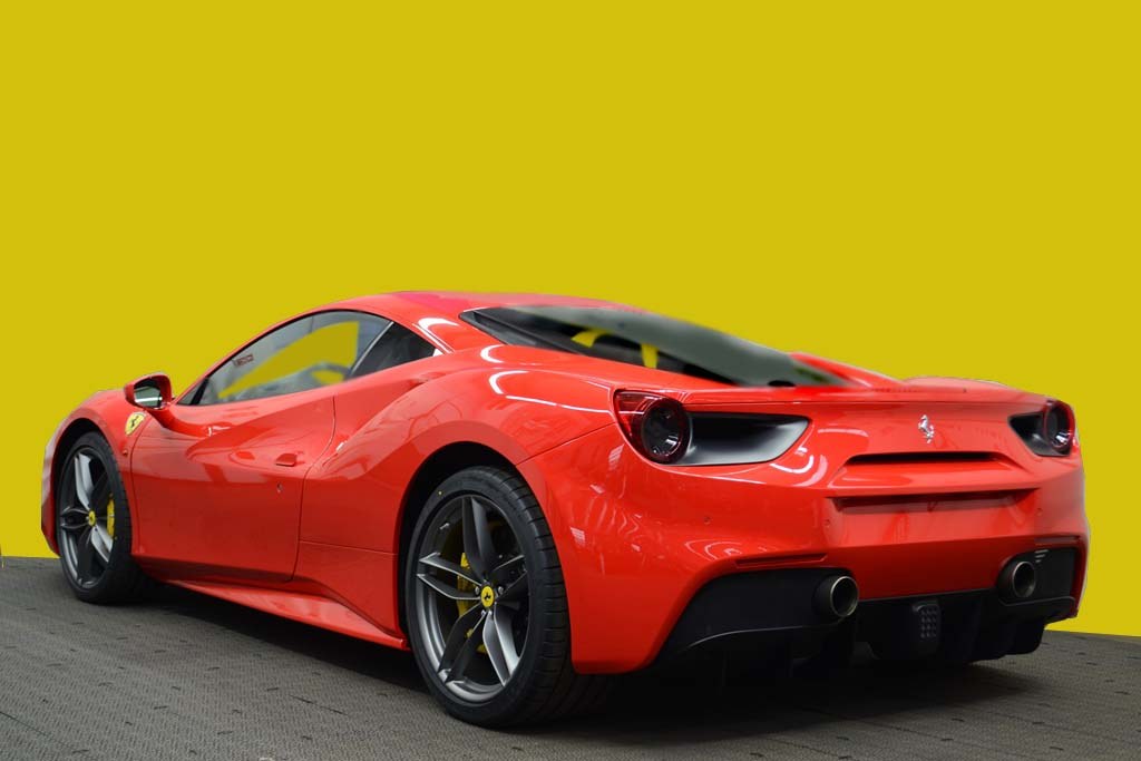Ferrari 488 GTB rot - fahren mieten in Nürnberg – 2