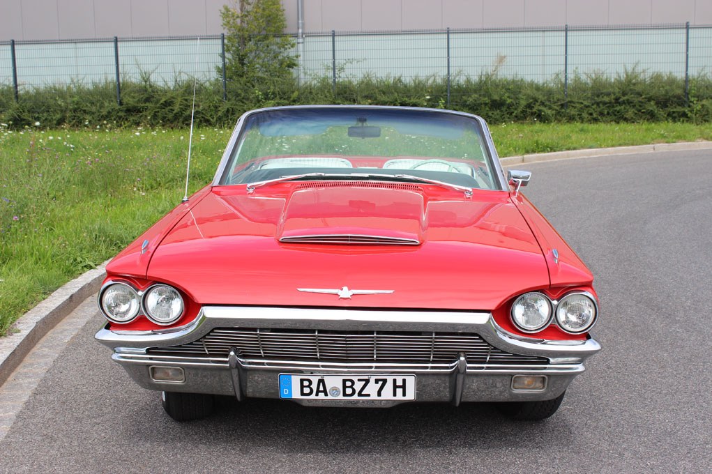 Ford Thunderbird Oldtimer mieten in Nürnberg – 2