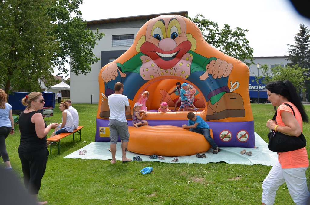Hüpfburg mit Clown-Motv mit Fullservice mieten in Nürnberg – 3