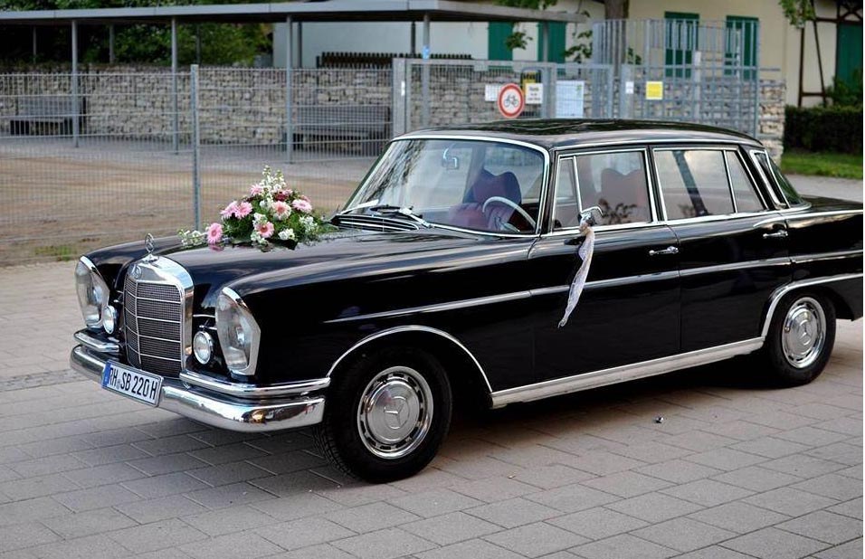 Mercedes 220Sb Oldtimer mit Heckflossen mieten in Nürnberg