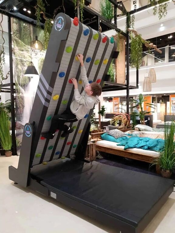 Endless Climber Kletterwand mieten in Nürnberg – Mietartikel – 2