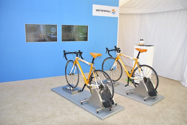 Fahrradsimulator Doppel-Modul mieten in Nürnberg – Eventspiel – 2