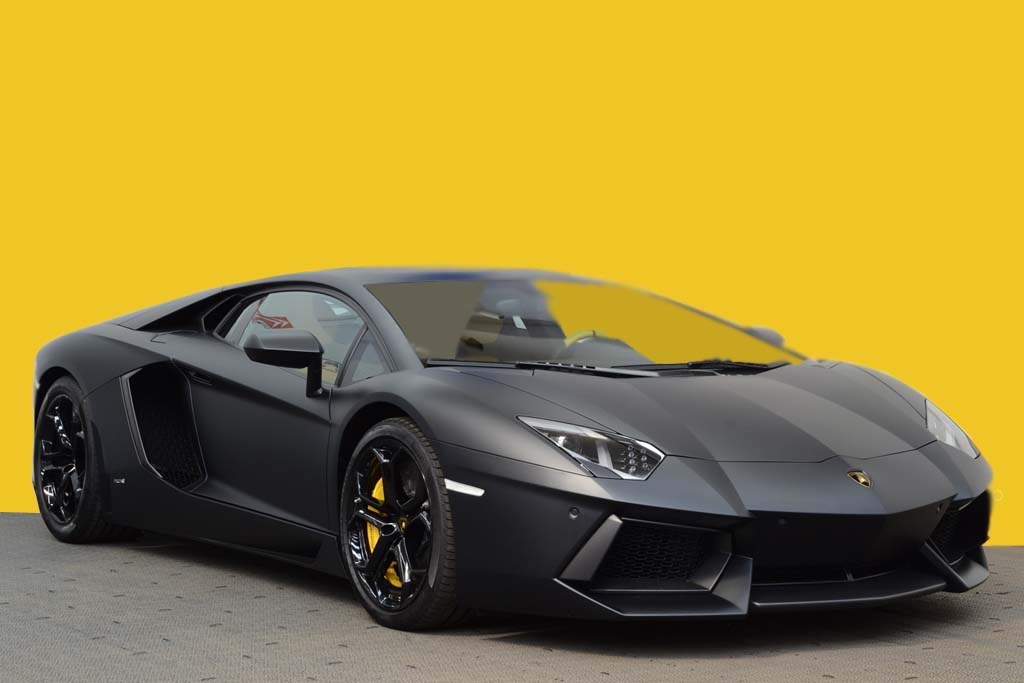 Lamborghini Aventador LP700-4 schwarz mieten in Nürnberg