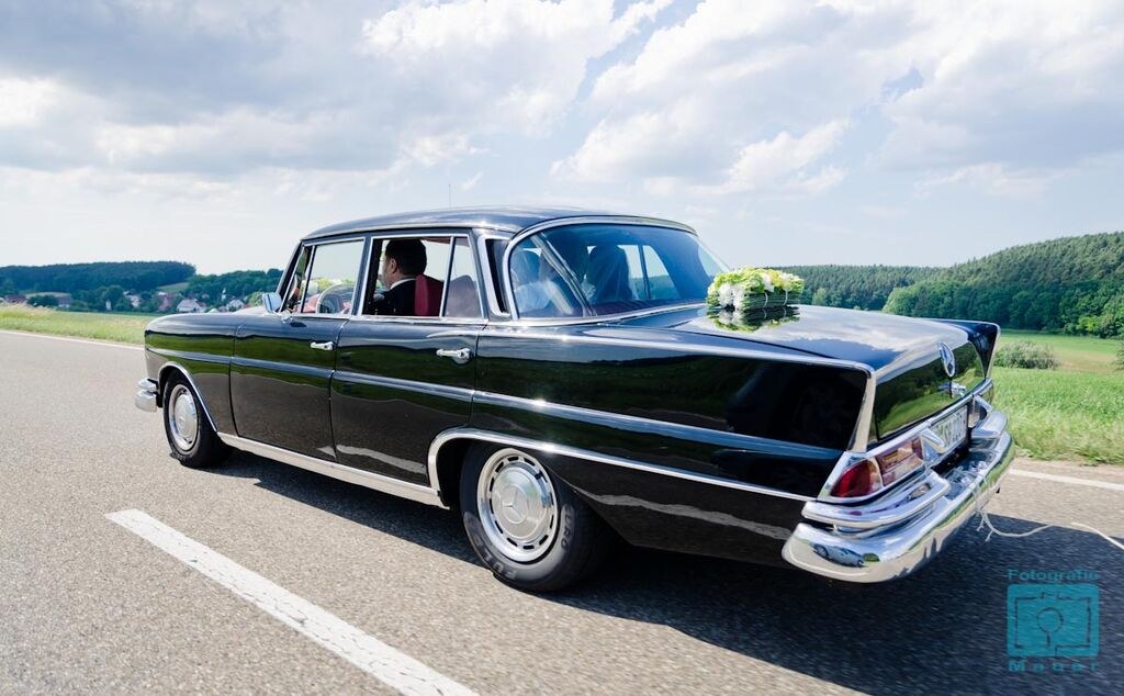 Mercedes 220Sb Oldtimer mit Heckflossen mieten in Nürnberg – 3