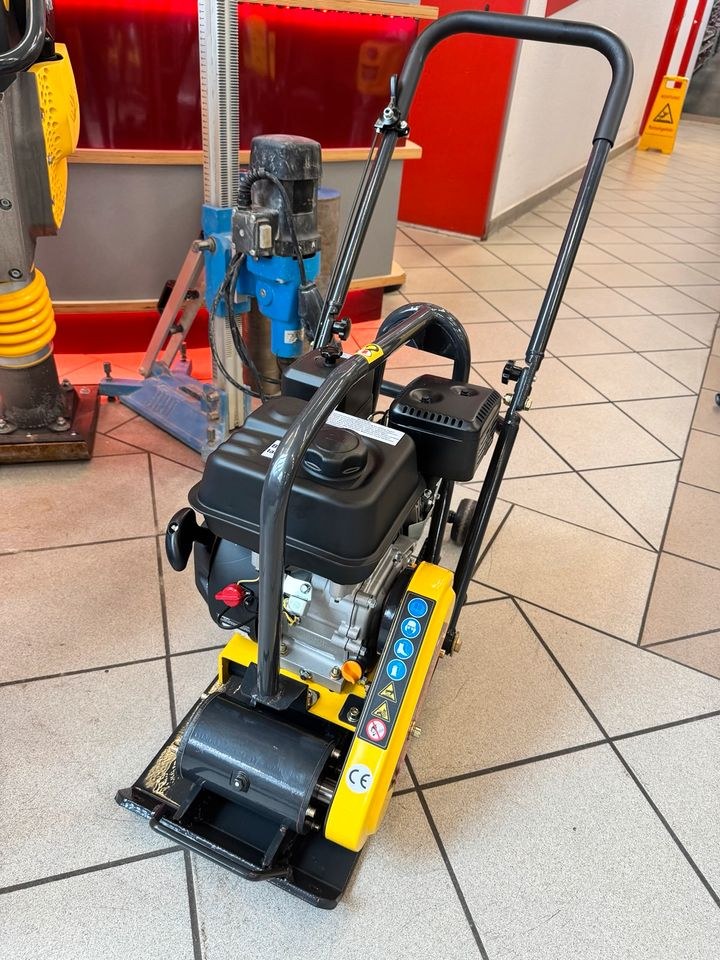 Rüttelplatte 60Kg Anmieten inkl Gummimatte mieten in Groß-Umstadt – 4