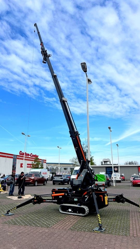 Minikran Raupenkran Arbeitsbühne mieten bei AT Baumaschinen Vermietung – 3