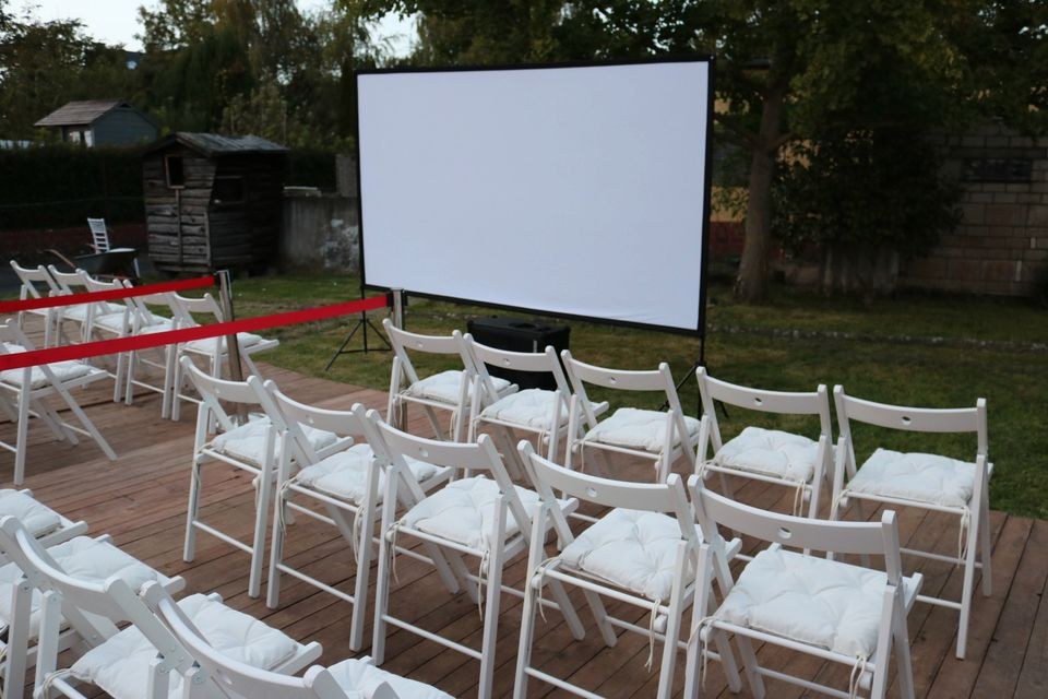 Leinwand Ständer 120 Zoll N mieten bei Alex Events – 2