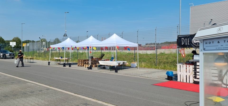 Professioneller Faltpavillon 3m x N Festzelt mieten bei Alex Events
