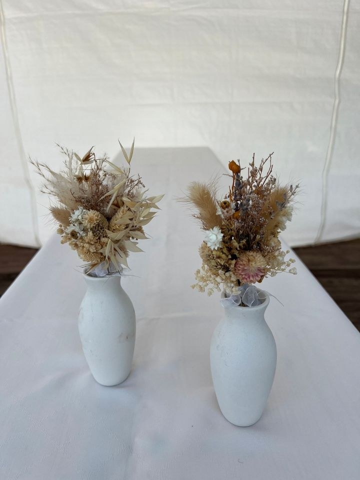 Vase Trockenblumenstrauß N Dekoration Blumenvase mieten in Kaarst – 2