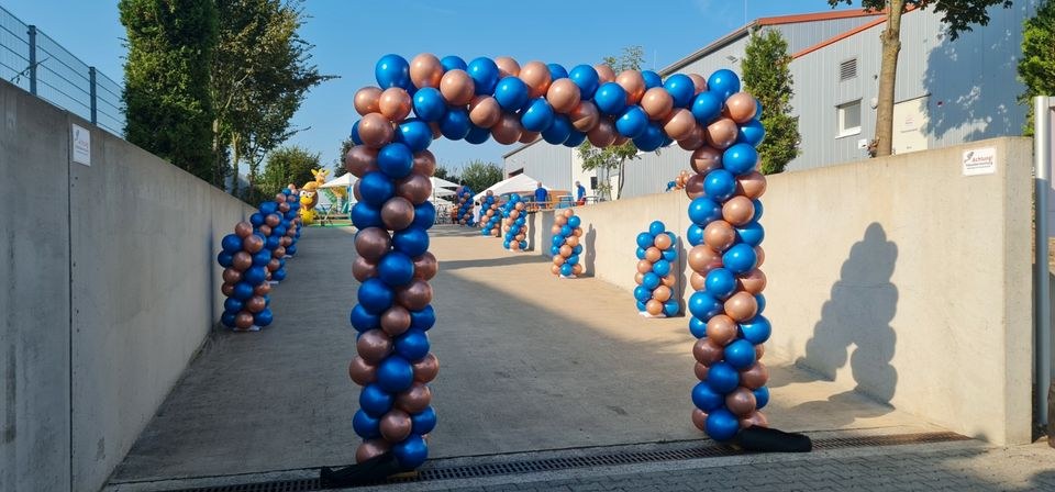Ballonbogen Traubogen Gestell Eckig N Geburt mieten bei Alex Events