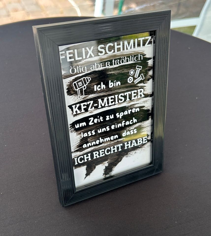 Individuelles Acrylschild Klein N mieten bei Alex Events