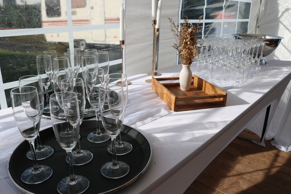 Sektglas N Sektgläser Champagnergläser mieten bei Alex Events