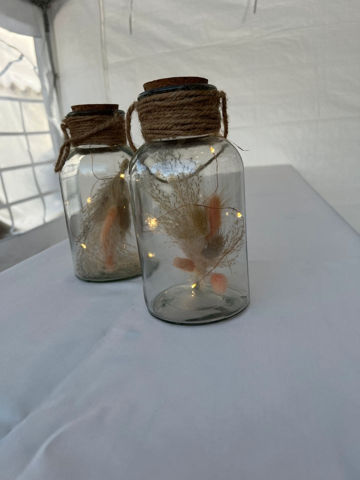 Beleuchtetes Dekoglas Trockenblumen N mieten bei Alex Events – 4