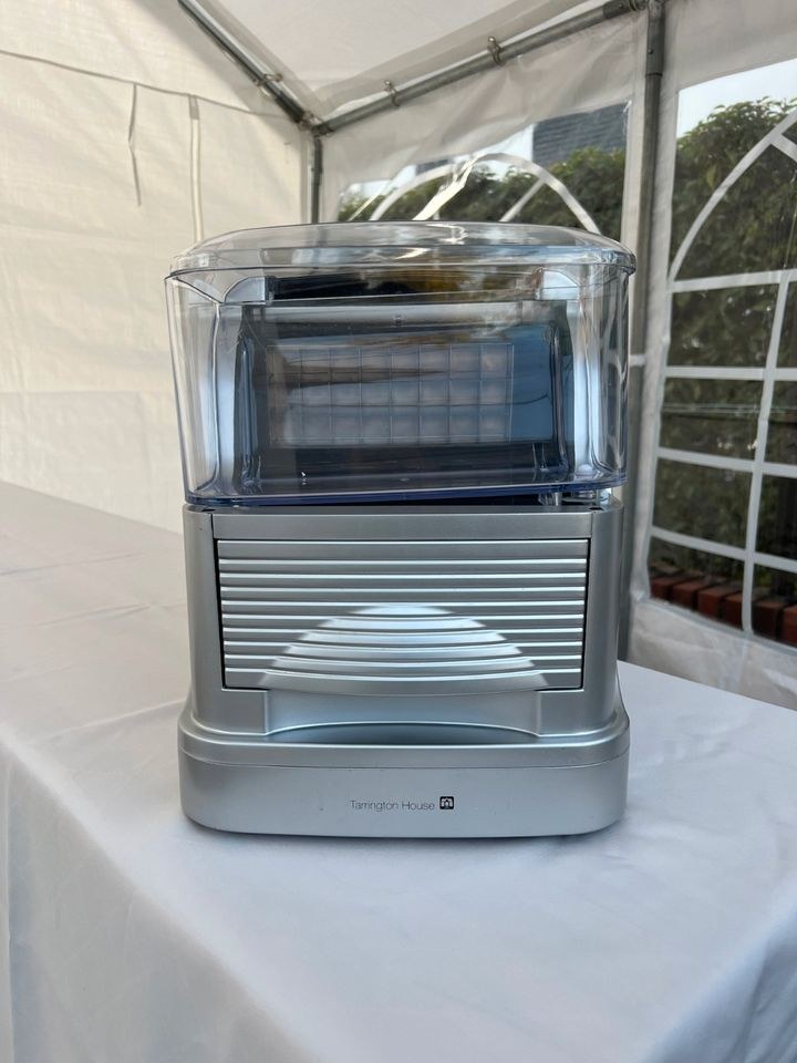 Eiswürfelmaschine 150W 24Stk 21min bzw 15kg 24h mieten bei Alex Events – 2