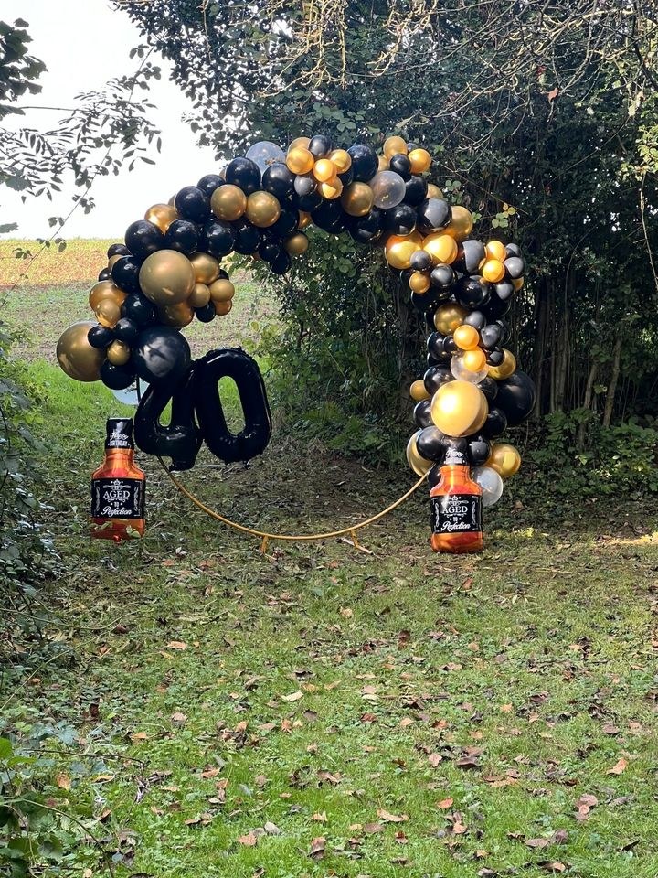 Ballonbogen Traubogen Gestell Rund N Geburts mieten bei Alex Events – 4