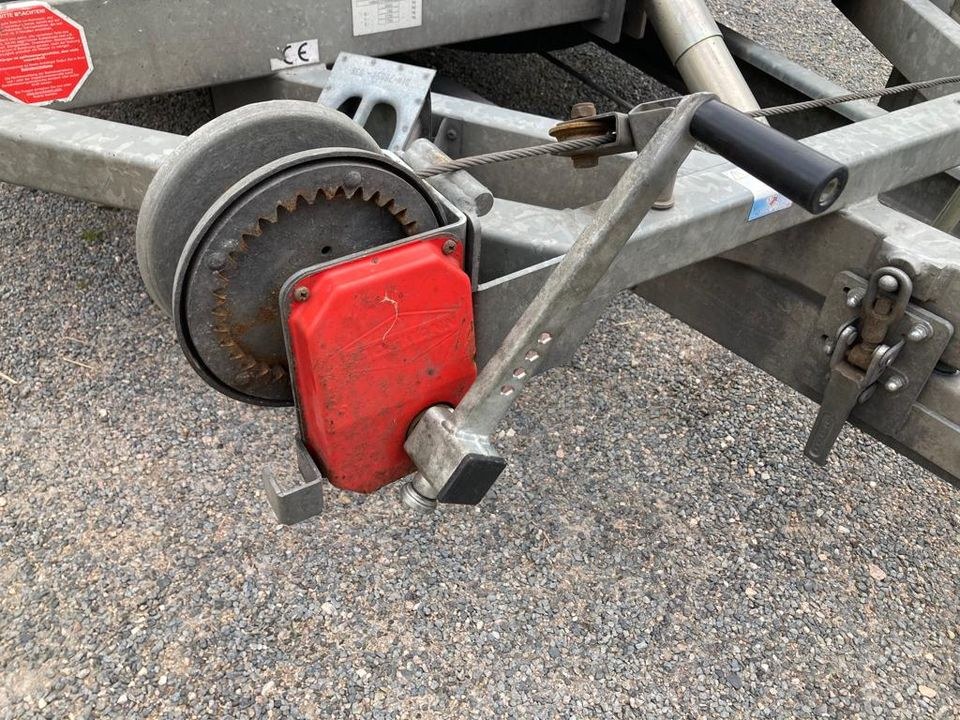 Autotransport Anhänger Nr.:17 4,30x2,08m 3500kg mieten – 2