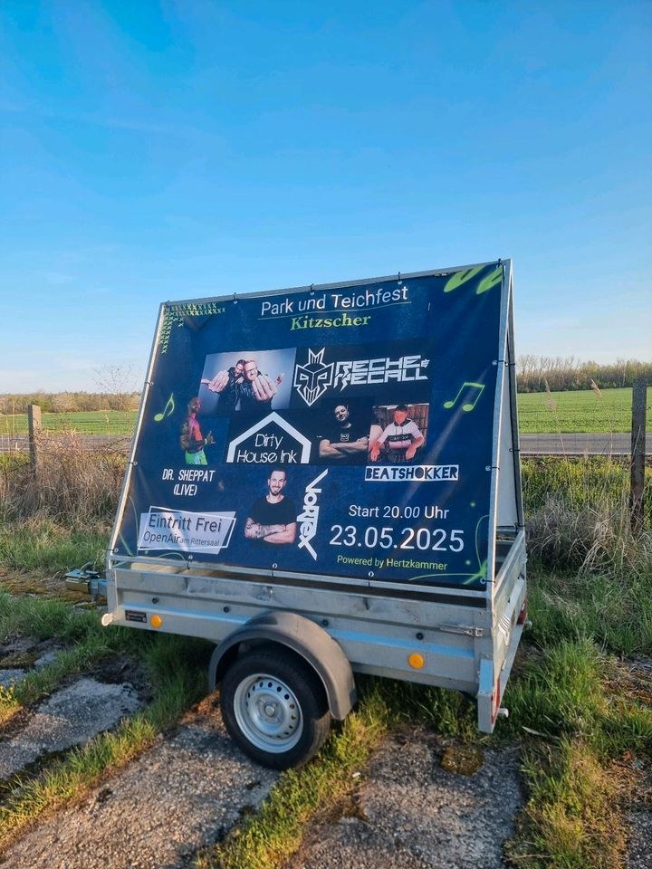 Werbeanhänger Werbung Veranstaltung mieten bei Automobile Guschel
