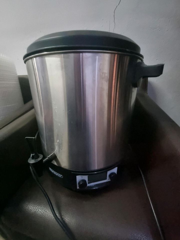 Glühweinkocher 28 Liter Einkochautomat mieten bei Automobile Guschel