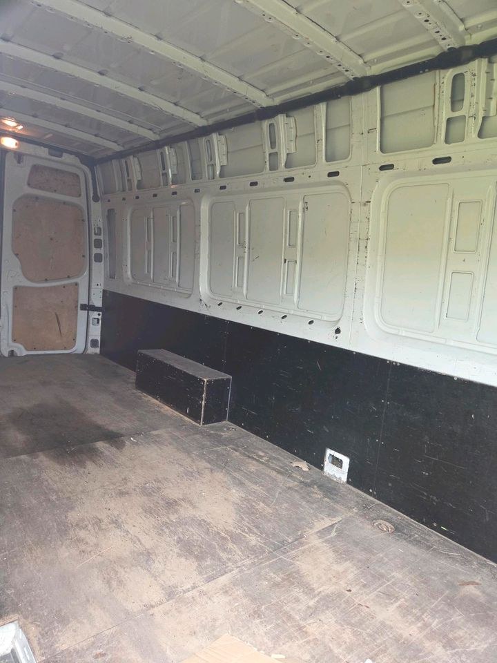 Vw Crafter Umzug Transport extra Lang mieten bei Automobile Guschel – 2