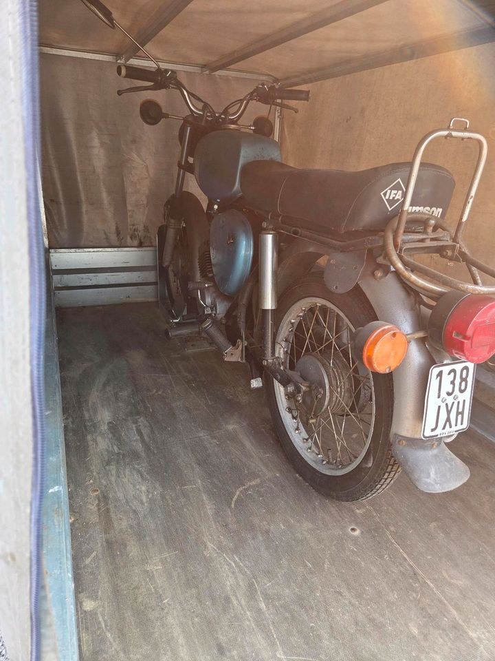 Motorrad Anhänger ohne Plane mieten bei Automobile Guschel