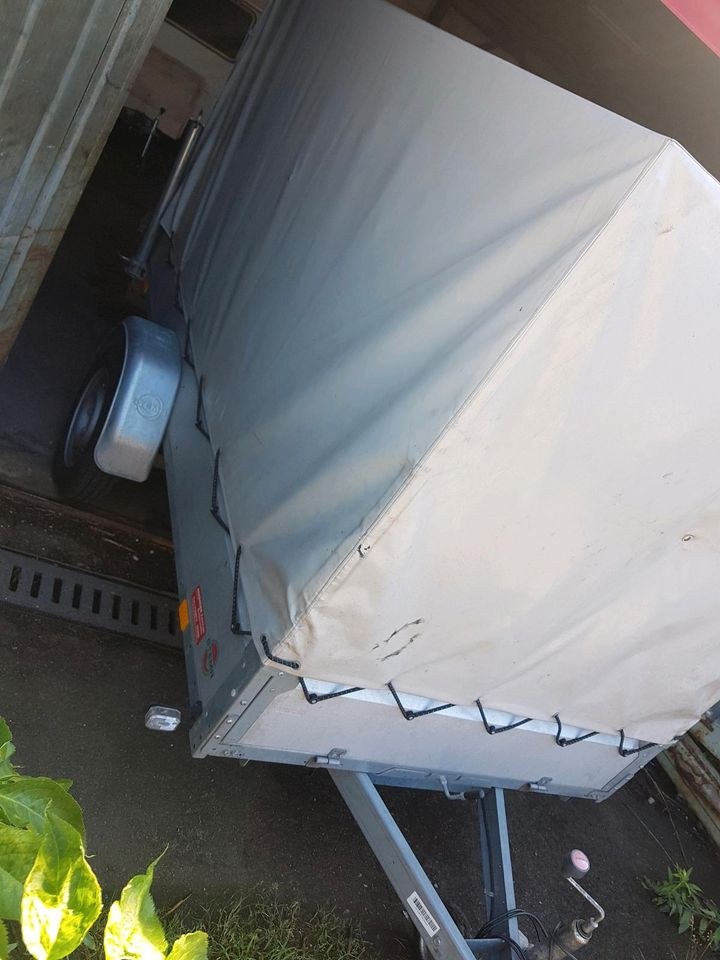 Anhänger Plane Umzug mieten bei Automobile Guschel – fair & flexibel