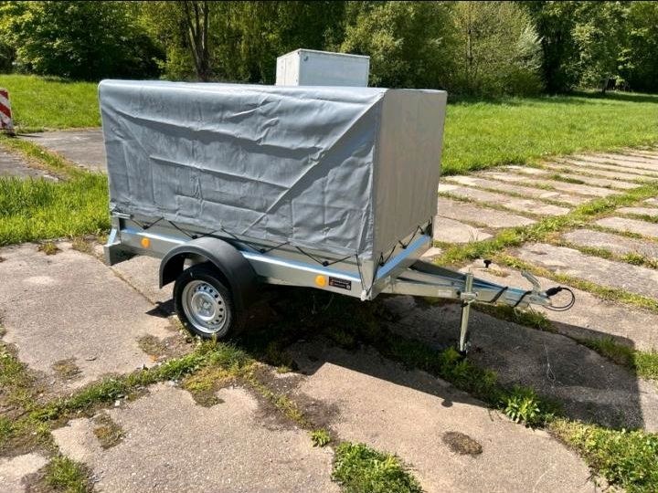 750kg Anhänger Planenanhänger Entsorgung mieten bei Automobile Guschel