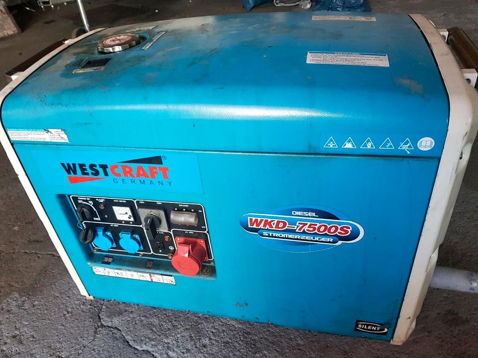 Notstromaggregat Diesel Generator Festival mieten in Borna