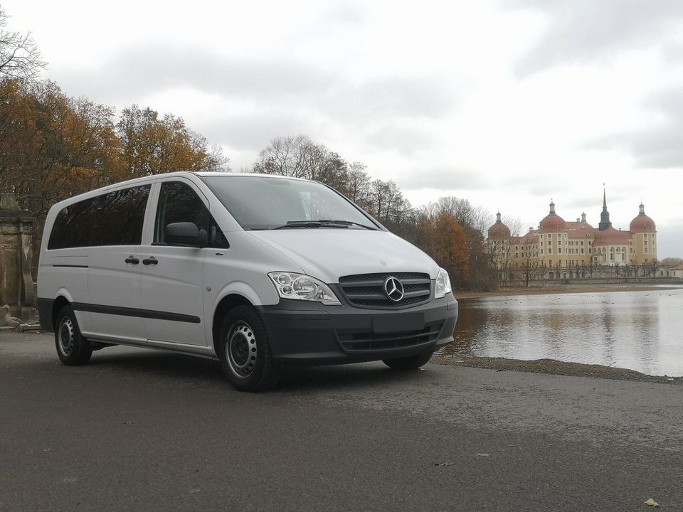 Mercedes Vito 8 Sitzplätze Transporter mieten in Wilschdorf