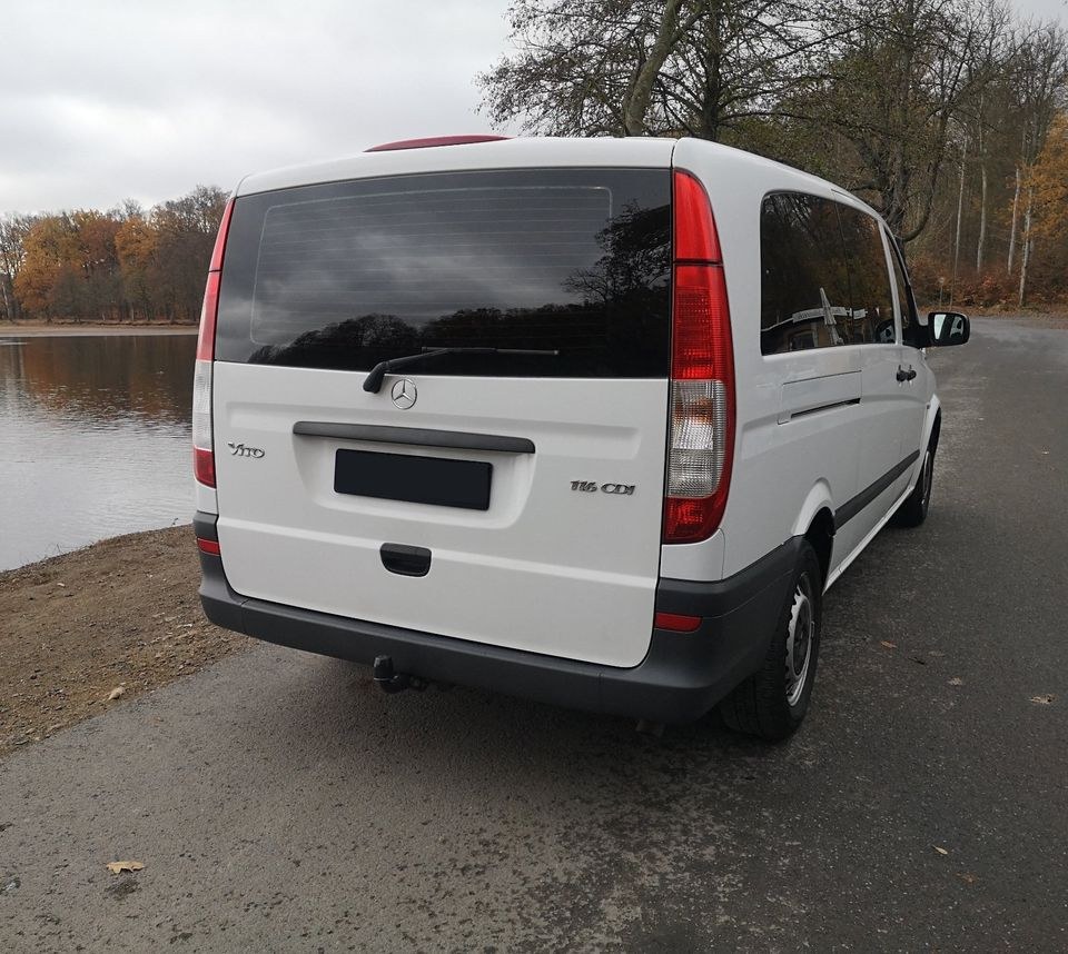 Mercedes Vito 8 Sitzplätze Transporter mieten in Wilschdorf – 2