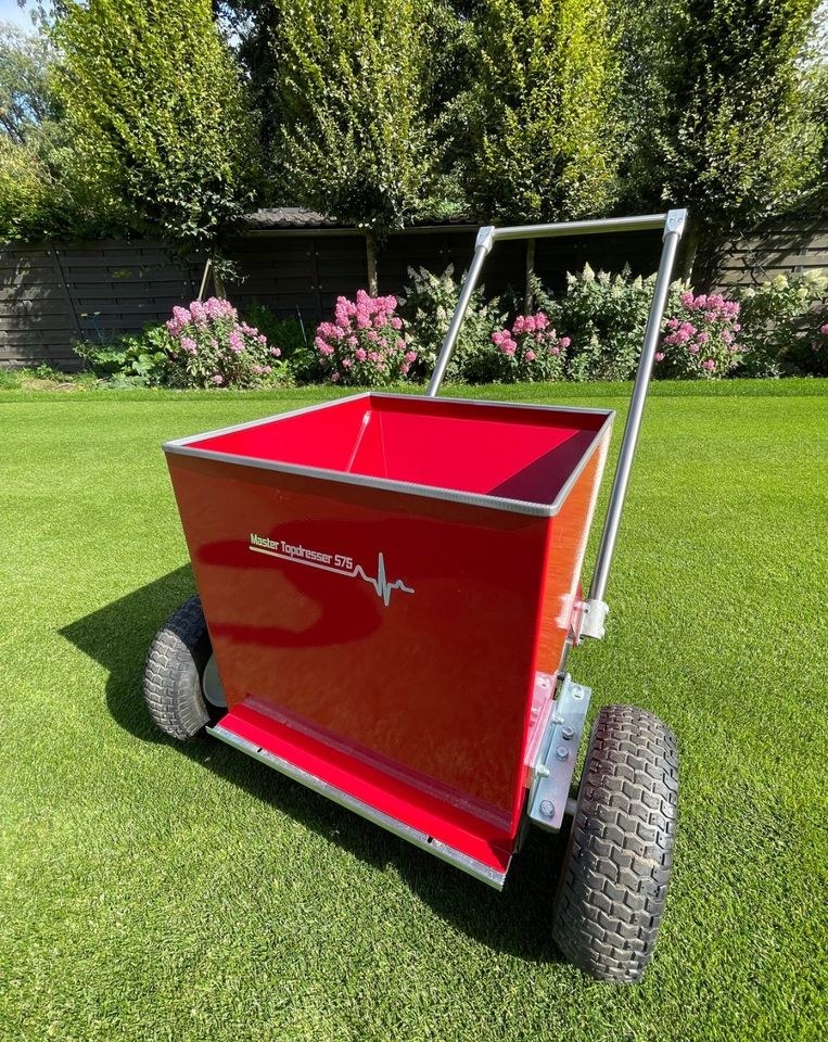 Master Topdresser S75 Rasenbesander mieten bei BB-Rent – 2