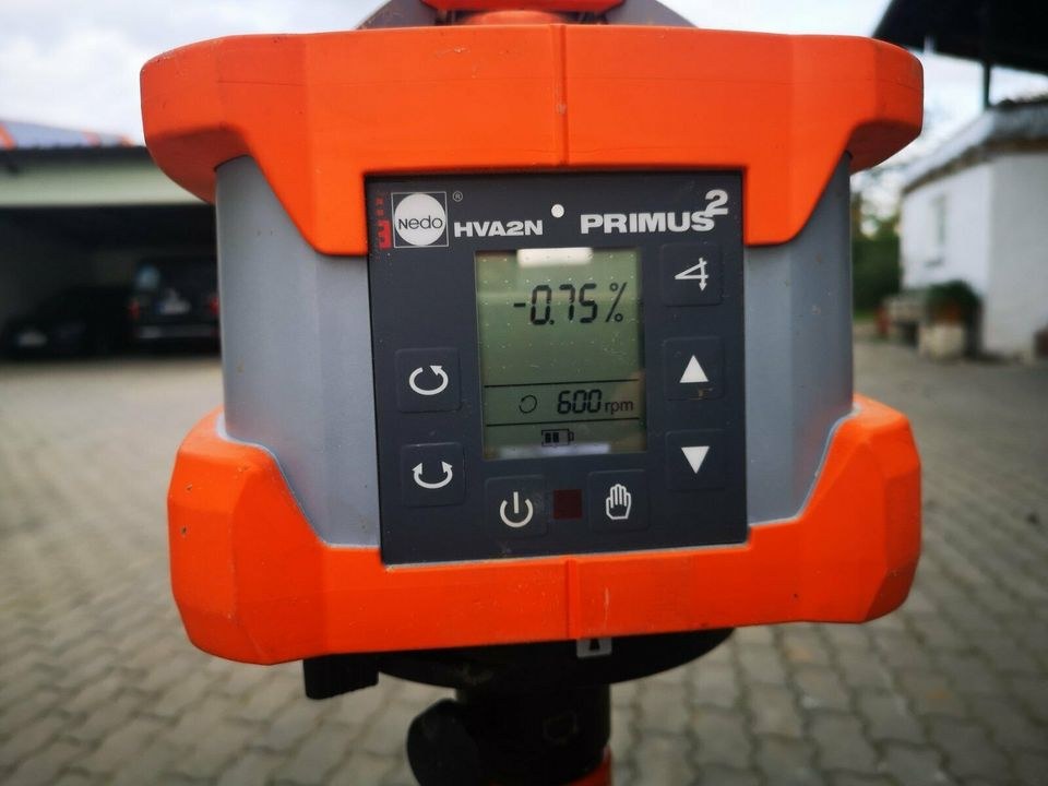 Rotationslaser Bagger Radlader Betonschneider mieten in Pollenfeld – 3