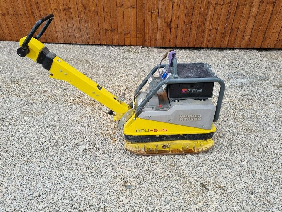 Rüttelplatte Wacker DPU 4545 mieten bei BM-Bittl Baumaschinenverleih