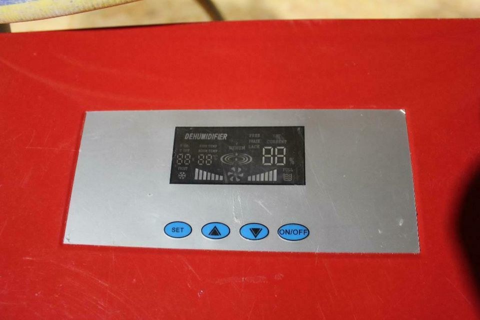 Bautrockner Entfeuchter Bauentfeuchter Radlader mieten in Pollenfeld – 4