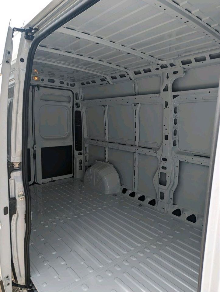 Transporter Ducato Jumper Sprinter mieten in Aitrach – 3