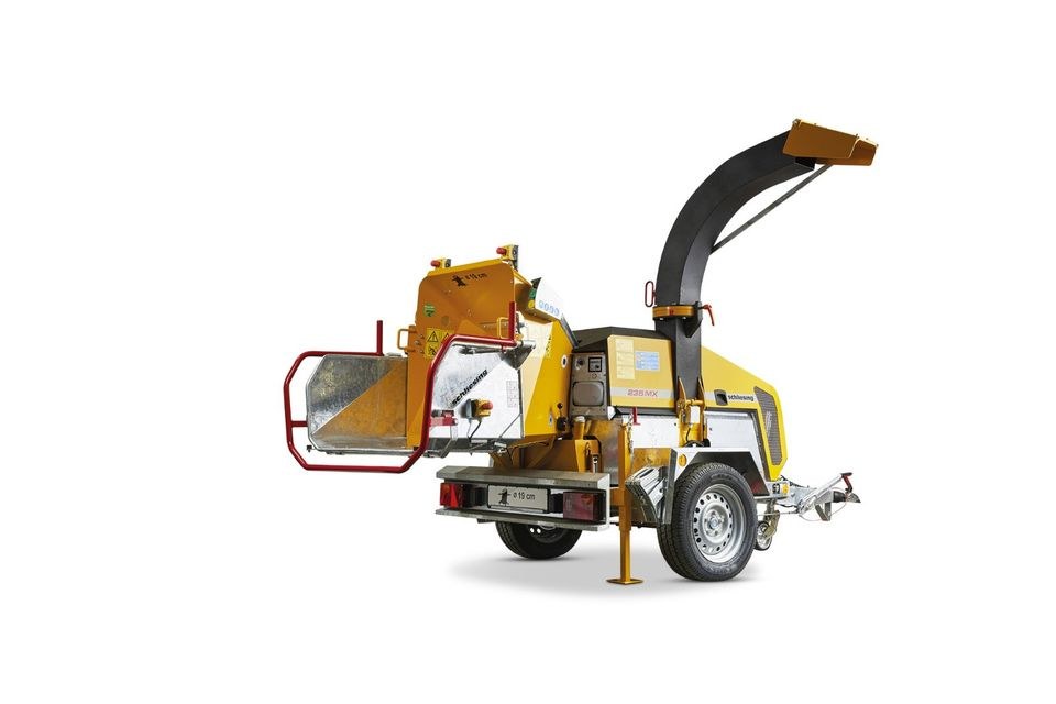 Holz Häcksler 13 cm bzw 18 mieten bei BNS – für Ast- & Heckenschnitt – 2
