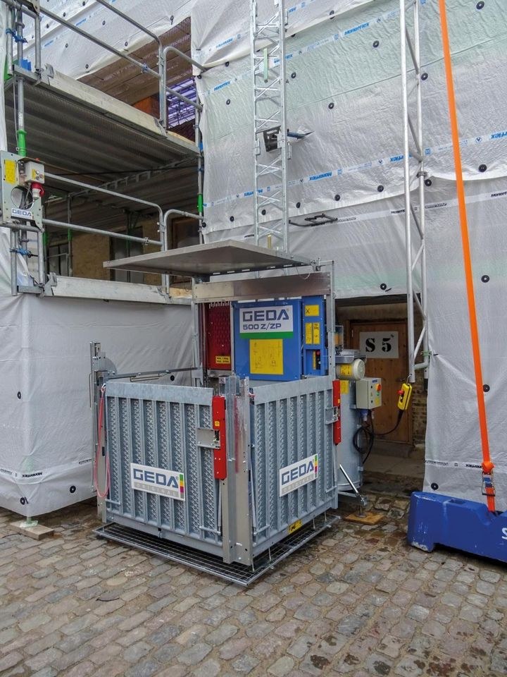 Bauaufzug GEDA Zahnstangenaufzug mieten bei BNS – 2