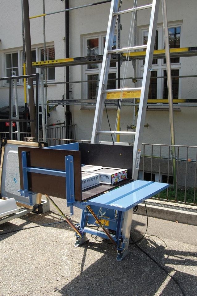 Schrägaufzug Umzugslift Hanglift Stecklift mieten bei BNS